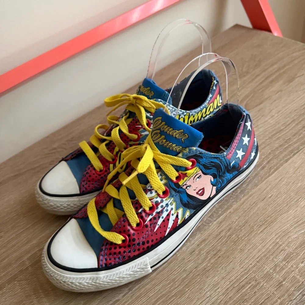 Converse Chuck Taylor All Star DC Comics Wonder Woman Low Top Sneakers - Picture 5 of 11